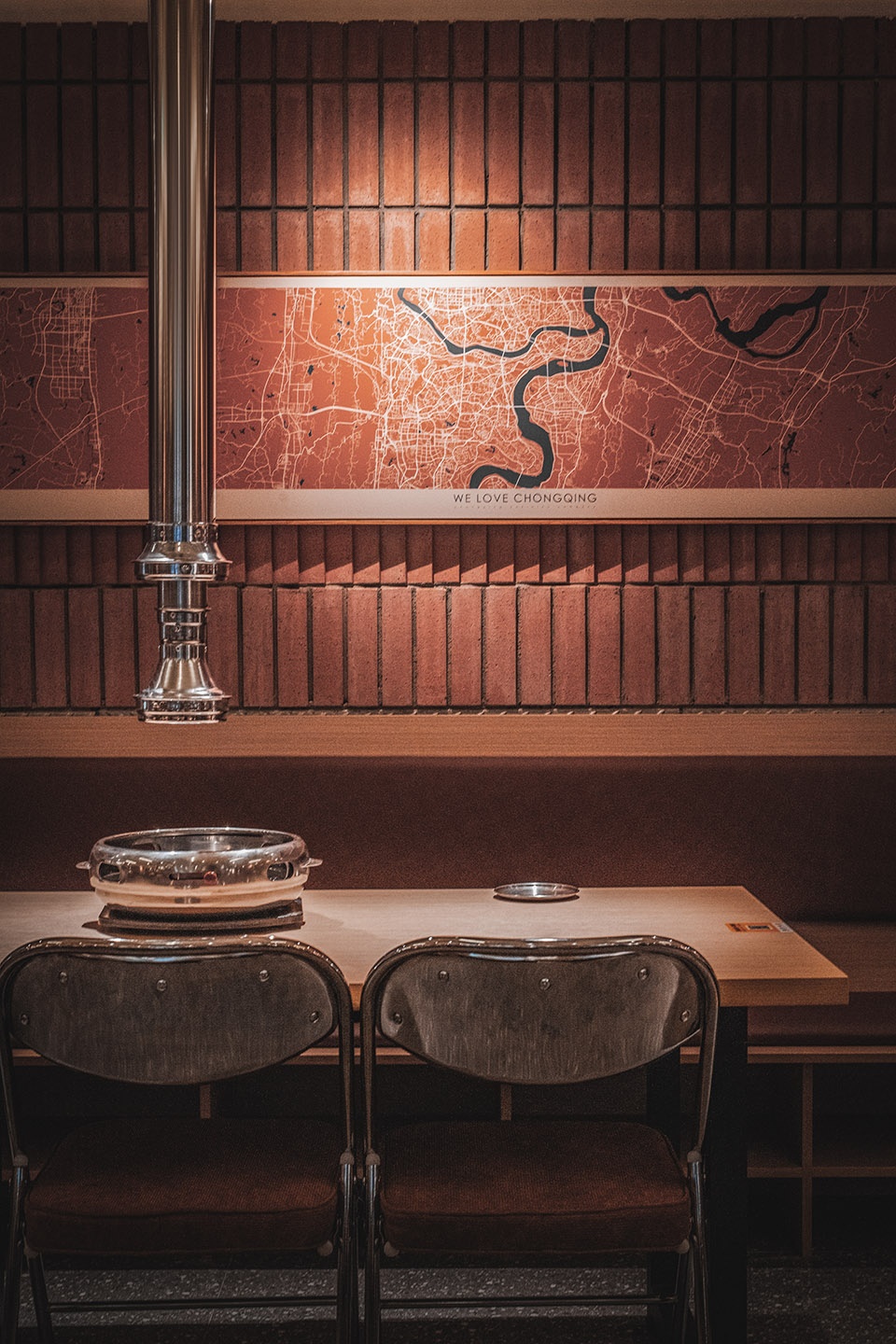 鄭州復古工業(yè)風烤肉店裝修設(shè)計案例