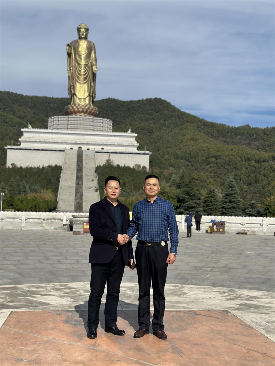 賀“同舟共濟 未來可期”金博大集團2023股東聯(lián)誼會圓滿成功！(圖49)
