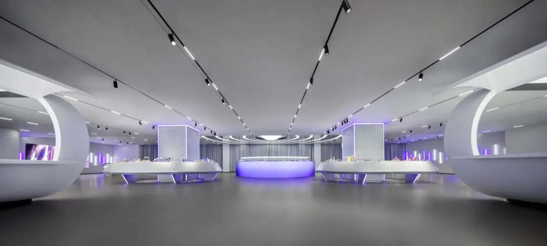 安特未來靈感艙化妝品企業(yè)展廳裝修設計(圖6)
